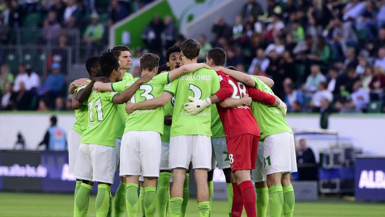 Der VfL Wolfsburg zieht sich vor dem Trainingslager noch einmal ins Trainingslager in die Klosterpforte bei Harsewinkel zurück.