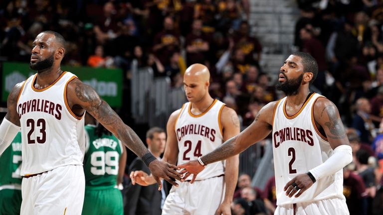 Das Top-Duo des Meisters überragt gegen erneut schwache Celtics.