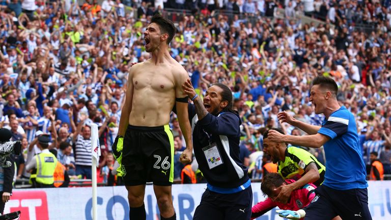 Ex-Löwe Christopher Schindler behält beim entscheidenden Elfmeter die Nerven.