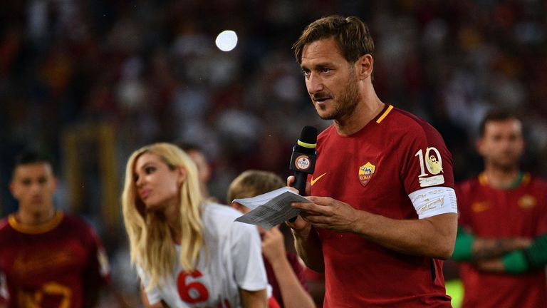 Francesco Totti macht weiter. Sein neuer Verein steht aber noch nicht fest.