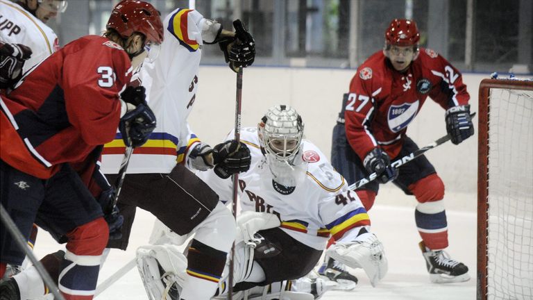 Tomas Pöpperle kommt von Sparta Prag nach Bremerhaven.