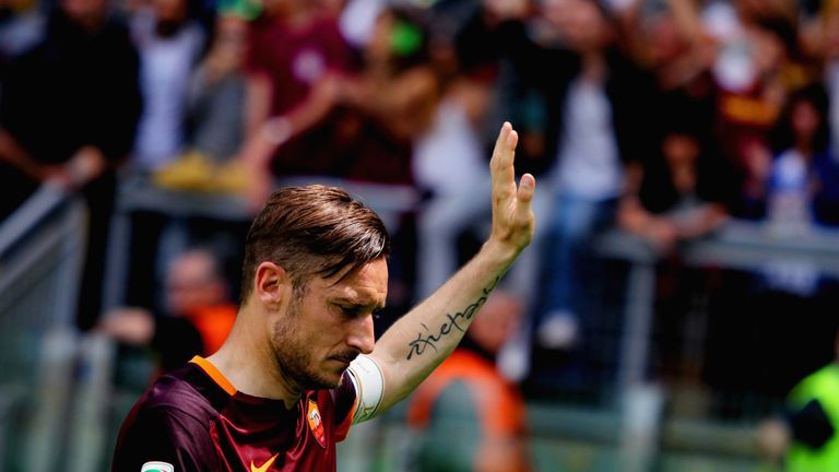 Francesco Totti hängt am Saisonende die Fußballschuhe an den Nagel.