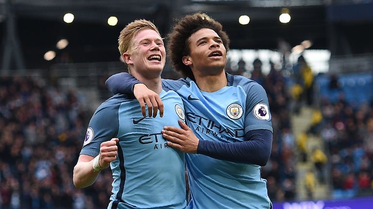 Sané spielt von Beginn an, De Bruyne trifft.