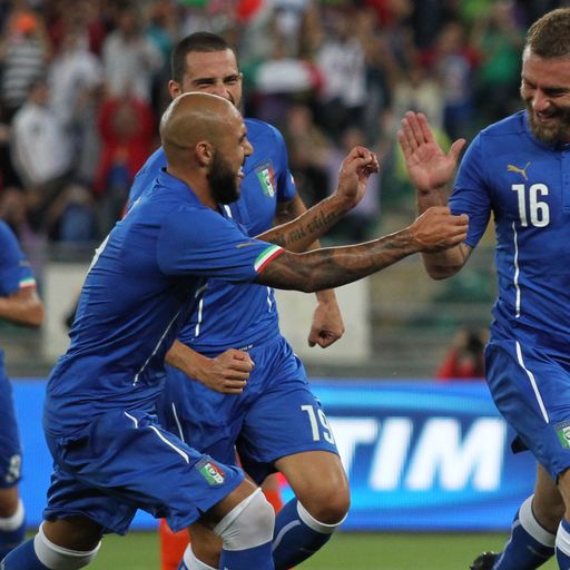Sky Sport News HD zeigt Italien - Uruguay live im Free-TV