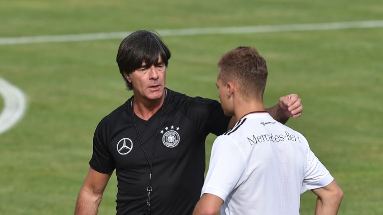 Für Bundestrainer Joachim Löw  ist Joshua Kimmich eines der größten Talente der letzten zehn Jahre.