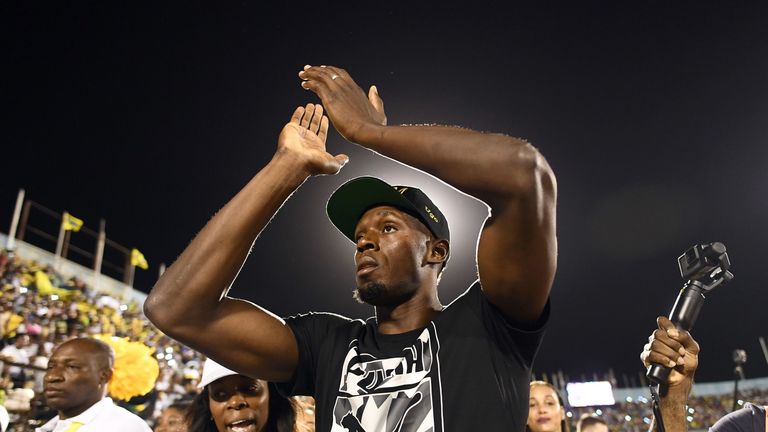 Usain Bolt verabschiedet sich auf Jamaika.