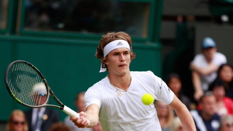 Alexander Zverev trifft am Dienstag auf Jewgeni Donskoi.