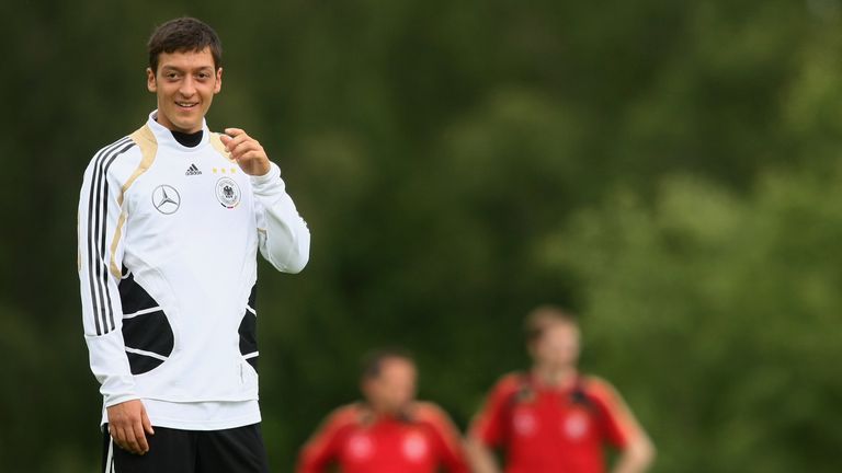 Mesut Özil