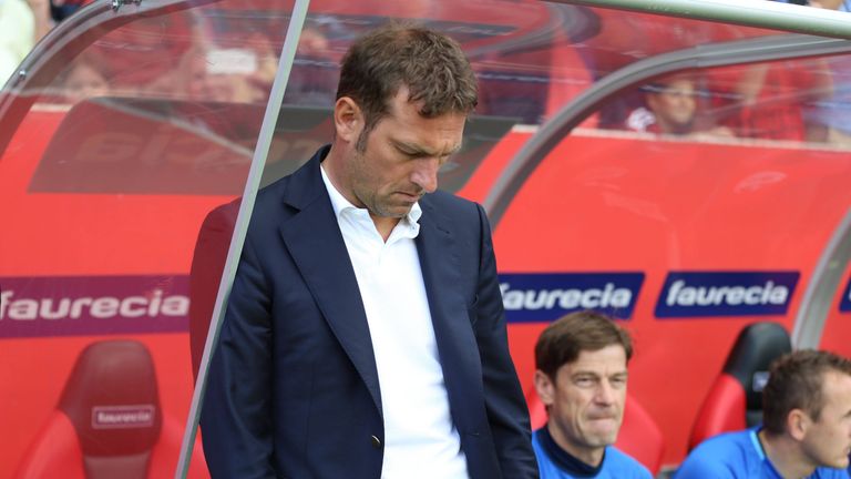 Steht Markus Weinzierl bei Schalke vor dem Aus?
