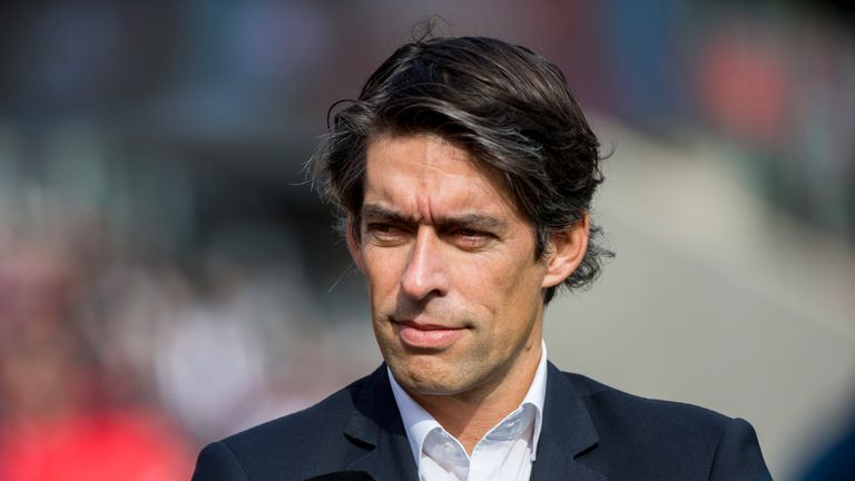 Der kaufmännische Vorstand Michael Meeske meint, die Zeit für eine Ausgliederung sei nicht reif.