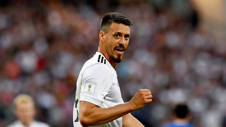 Sandro Wagner (2 Länderspiele): Oldie Wagner ist zwar im DFB-Trikot ein Spätstarter, doch in Russland wird er einer der Leader auf und hinter dem Platz sein. Wagner scheut sich nicht, Dinge konkret auszusprechen und kann die „jungen Wilden“ in schwierigen Situationen führen.