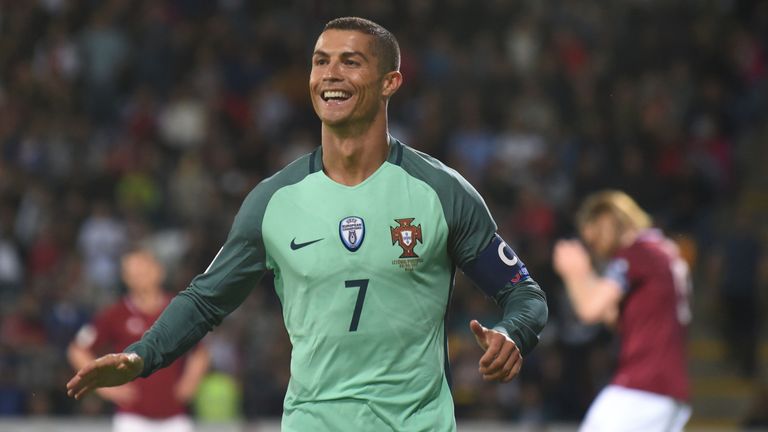 Hat gut lachen: Ronaldo ist der wetvollste Spieler des Confed Cups.