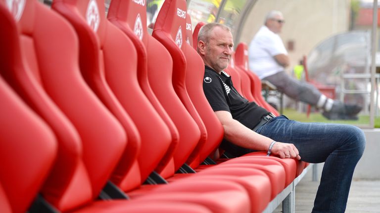 Uwe Stöwer verlässt den 1. FC Kaisreslautern zum 30. Juni.