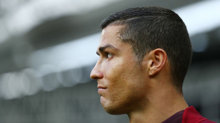 Cristiano Ronaldo muss Stellung zu den Vorwürfen der Steuerhinterziehung nehmen.