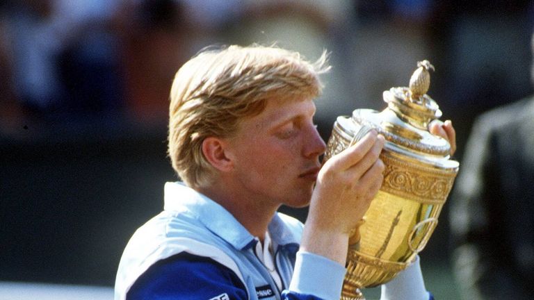 Denn Becker war nicht nur der jüngste Sieger der langen und traditionsreichen Wimbledon-Geschichte. Er war der erste ungesetzte und der erste Deutsche.