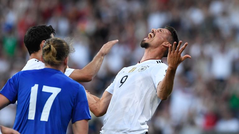 Sandro Wagner erzielt gegen San Marino sein erstes Länderspieltor.