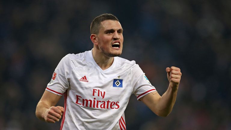 Kyriakos Papadopoulos erhält beim HSV einen Vertrag bis 2020.
