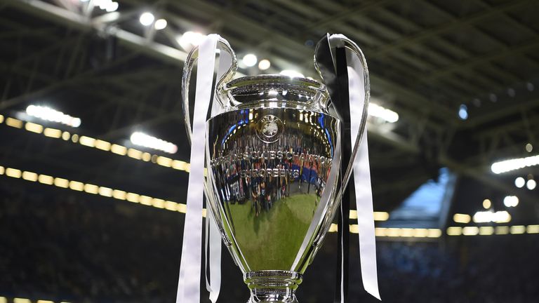 Das Finale der Champions League 2019 findet in Madrid oder Baku statt.