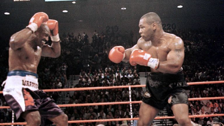 Evander Holyfield und Mike Tyson 3