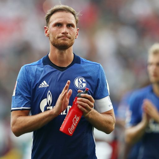 Höwedes: Neuanfang hängt mir zum Hals raus