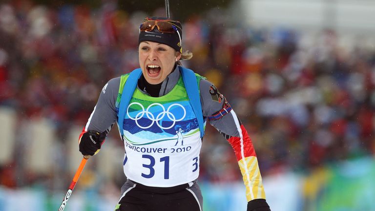 Das Jahr 2010 lief für Neuner umso erfolgreicher: Bei ihrem ersten Olympia-Rennen gewann sie im Sprint von Vancouver gleich die Silbermedaille.
