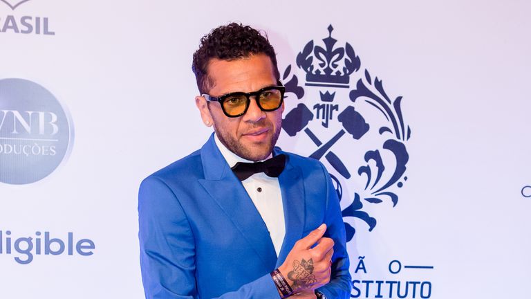 Dani Alves' Spielqualitäten sind indiskutabel - sein Modegeschmack dafür eher.