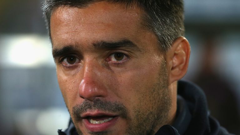 Oscar Corrochano wirft nach knapp zwei Wochen in Lotte hin.