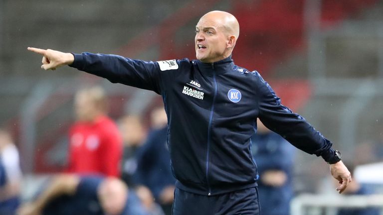 Für KSC-Trainer Marc-Patrick Meister läuft es noch nicht rund. 