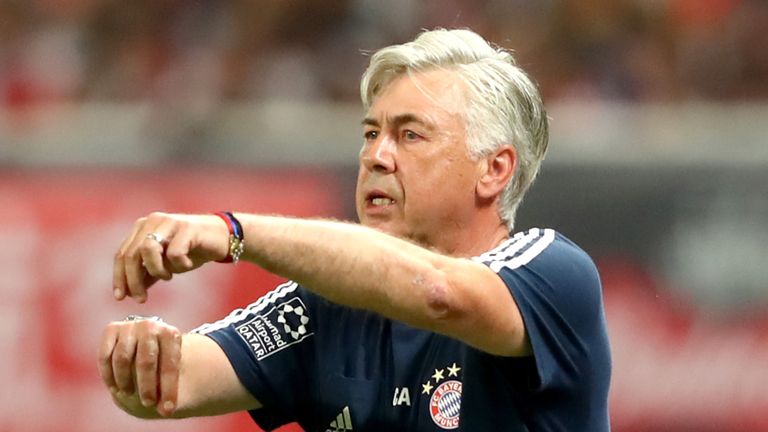 Carlo Ancelotti testet mit Bayern gegen seinen Ex-Verein Milan.