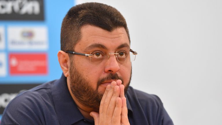 Die Mitglieder von 1860 München haben sich mehrheitlich gegen eine Kooperation mit Investor Hasan Ismaik entschieden.