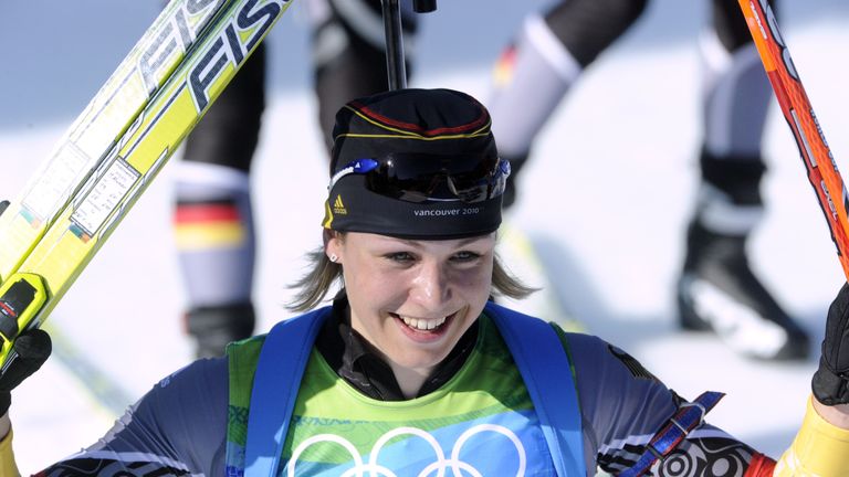 Neuner krönte ihre erfolgreichen Olympischen Spiele mit der Goldmedaille im Massenstart.