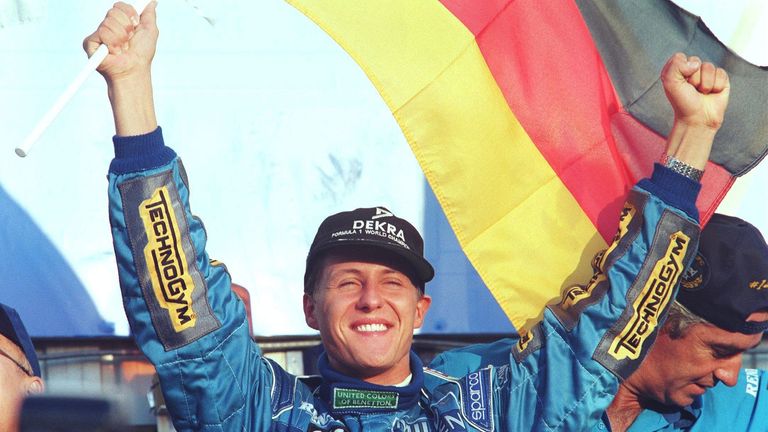 1995 verteidigte Schumacher seinen WM-Titel. Bereits beim Großen Preis des Pazifiks in Aida, dem drittletzten Saisonrennen, sicherte er sich den Sieg in der Gesamtwertung