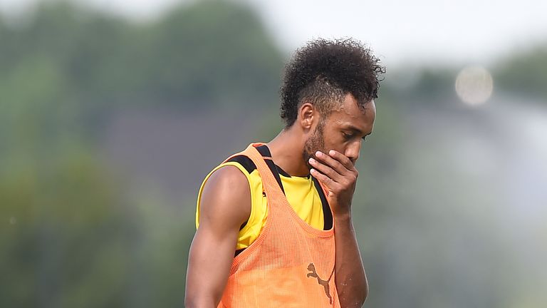 Pierre-Emerick Aubameyang wechselt vorerst nicht nach China.