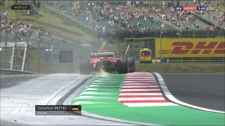 Vettel setzt mit dem Unterboden auf.