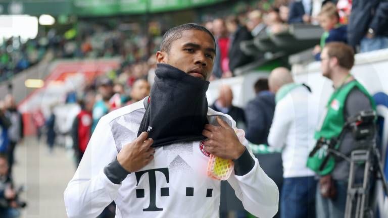 Wohin führt sein Weg? Bleibt Douglas Costa auch in der Saison 2017/18 beim FC Bayern?