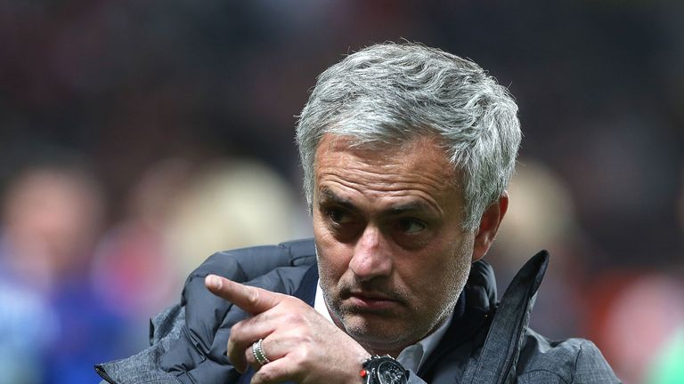 Jose Mourinho geht in seine zweite Saison als Trainer bei Manchester United