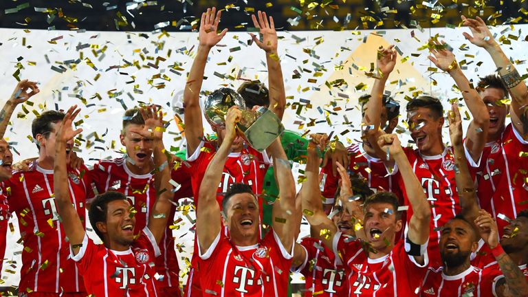 Zum sechsten Mal feiert der FC Bayern München den Gewinn des Supercup - Rekord!