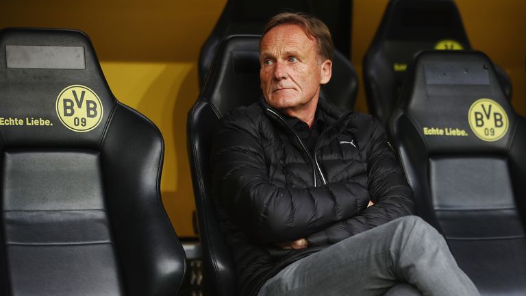 Hans-Joachim Watzke pokert mit dem FC Barcelona um die Millionenablöse von Ousmane Dembele.