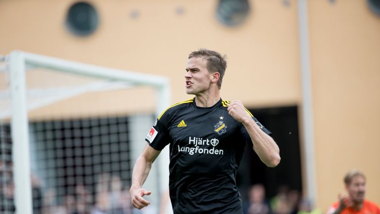 Markkanen schoss in der vergangenen Saison  für AIK Solna zwei Tore in 13 Liga-Partien.