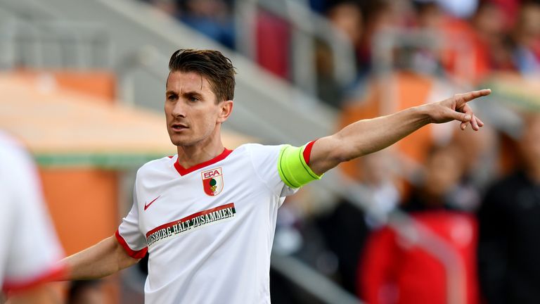 Der Kapitän geht von Bord: Paul Verhaegh verlässt den FCA in Richtung Wolfsburg.