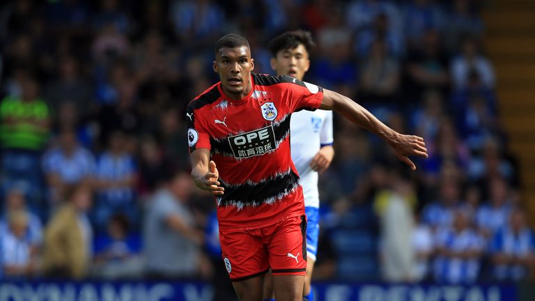 Colin Quaner (26) trägt seit 2017 das Trikot von Huddersfield Town.