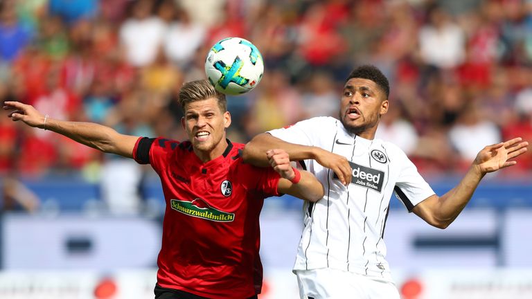 Freiburg und Frankfurt trennen sich torlos. Kevin-Prince Boateng feiert sein Debüt für die Eintracht.