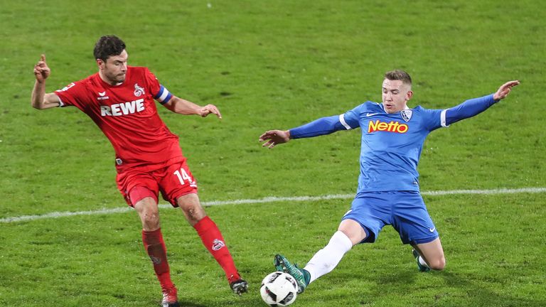 Russell Canouse (hier im Zweikampf mit Kölns Jonas Hector) kehrt dem VfL Bochum den Rücken.