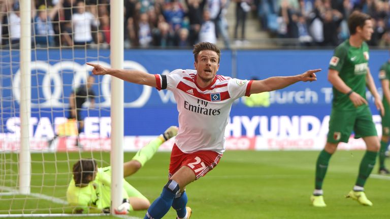Dank des Treffers von Nicolai Müller feiert der HSV einen Auftaktsieg gegen den FC Augsburg.
