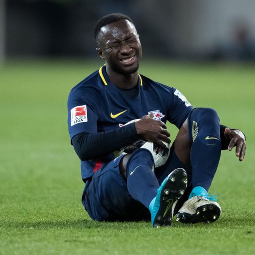 Naby Keita muss Training abbrechen 