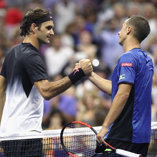 Kohlschreiber kann Roger Federer nicht schocken