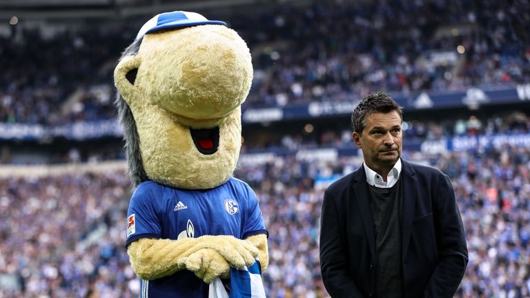 Christian Heidel reagiert auf die Fan-Kritik.