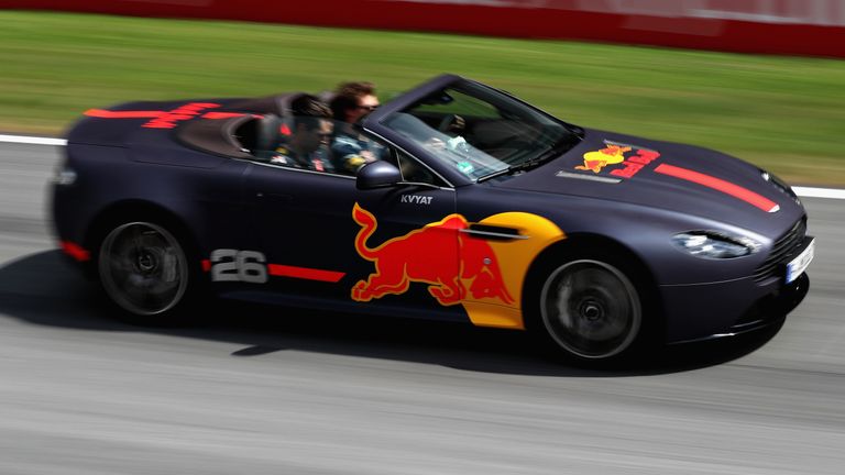 Steigt Aston Martin bald bei Red Bull ein?