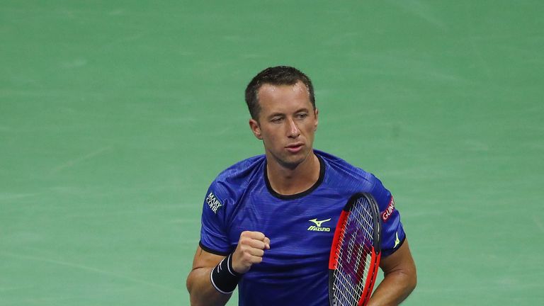 Philipp Kohlschreiber übersteht die erste Runde in St. Petersburg mühelos.