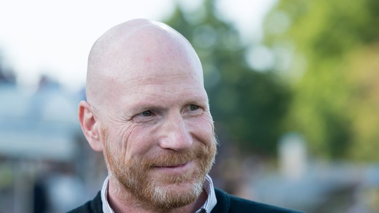 Matthias Sammer ist noch immer mit dem Fußball eng verbunden. 